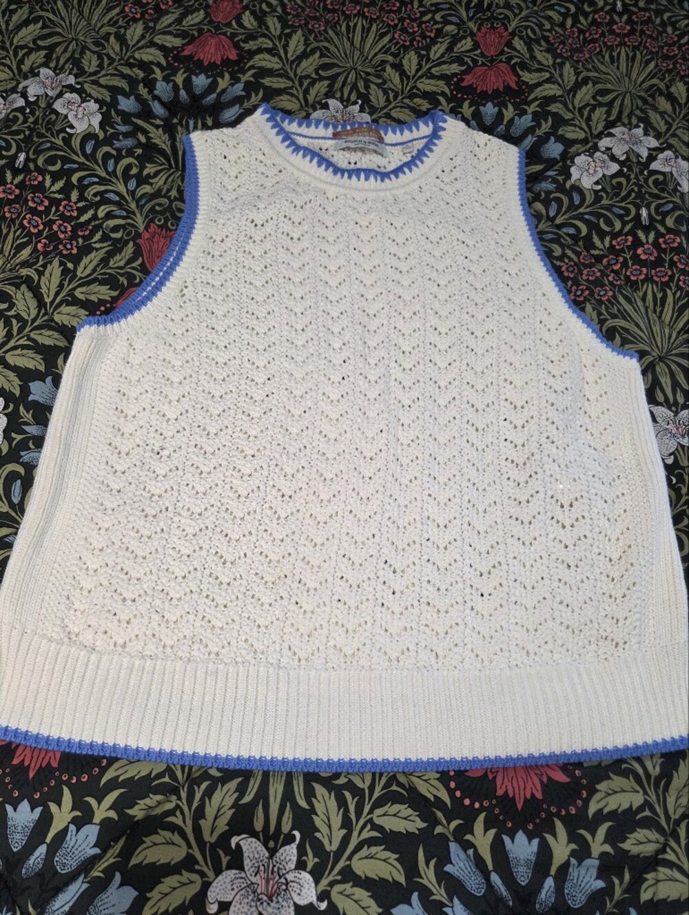 Scotch And Soda Sweater Vest Size Medium
